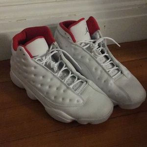 Jordan retro 13’s white and red